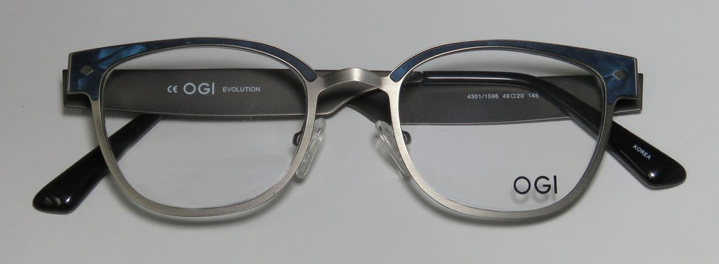 Ogi 4301 Eyeglasses