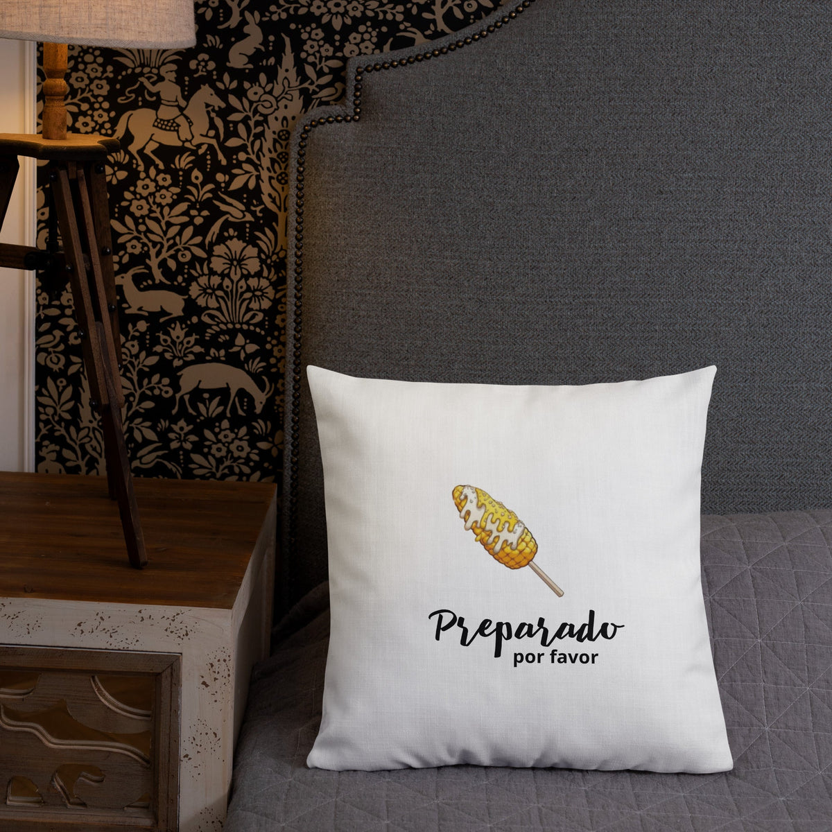 Elote Preparado Premium Pillow