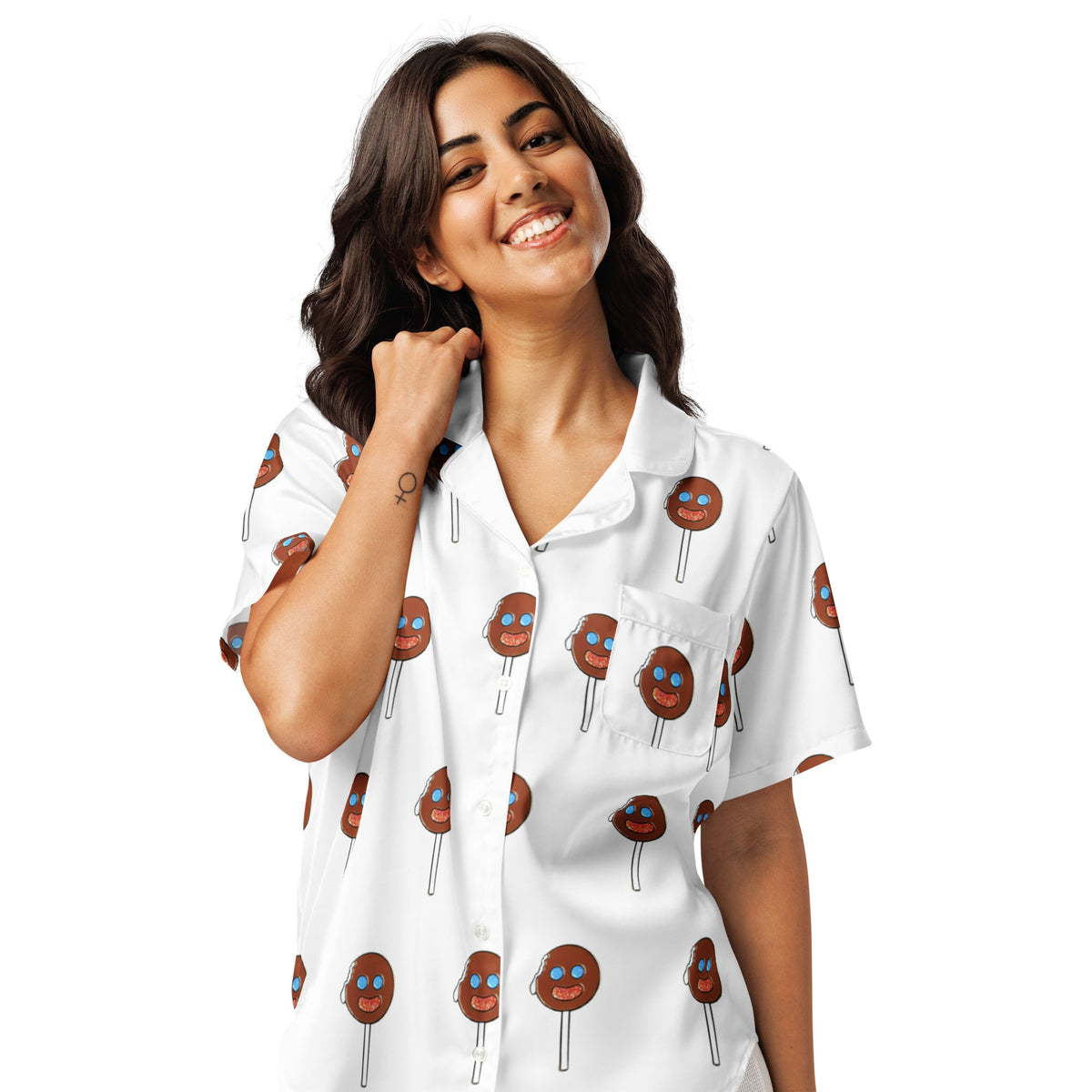 All-over print women’s short sleeve pajama top