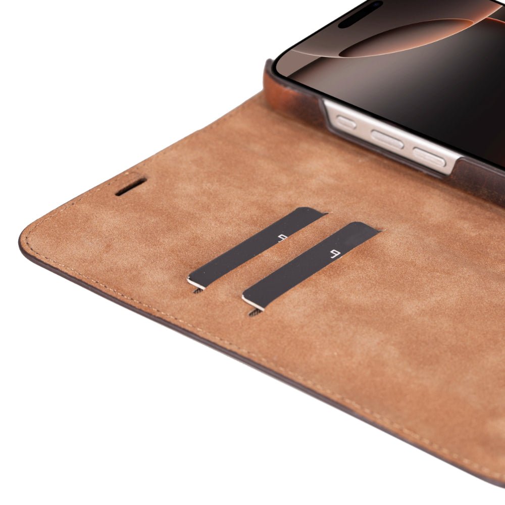 Decatur Leather iPhone 16 Pro Folio Case