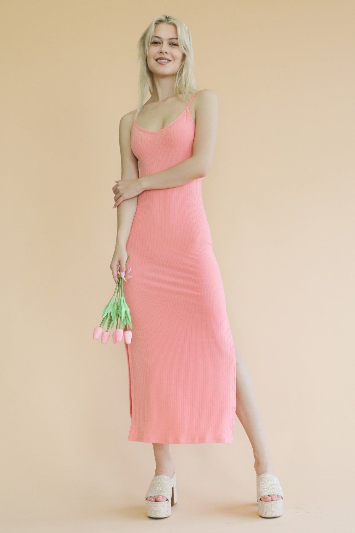 569266391