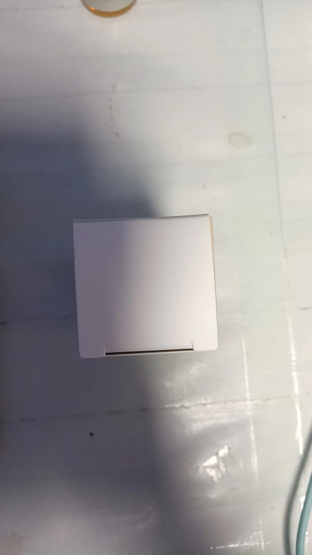568458511