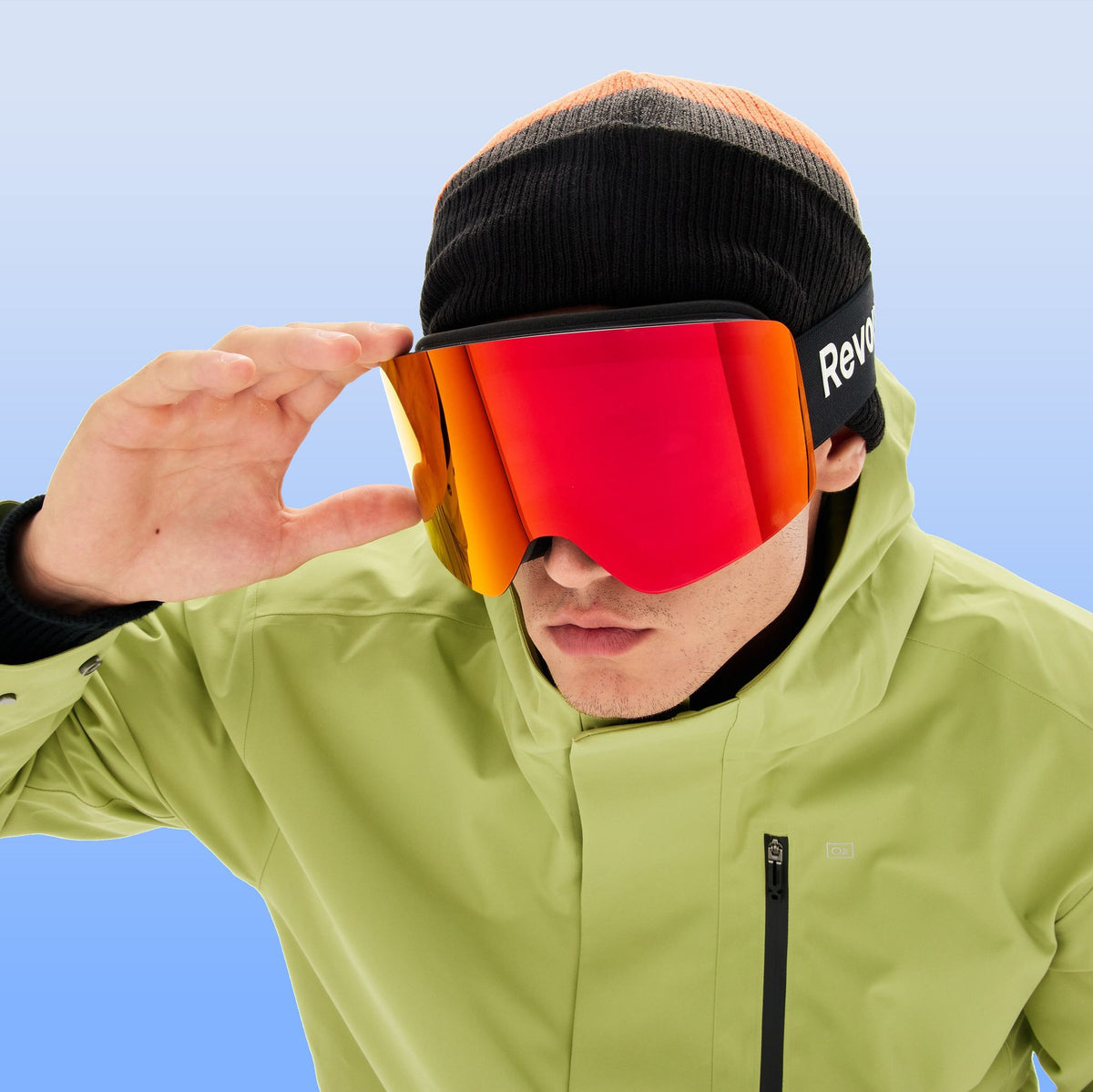 477686871