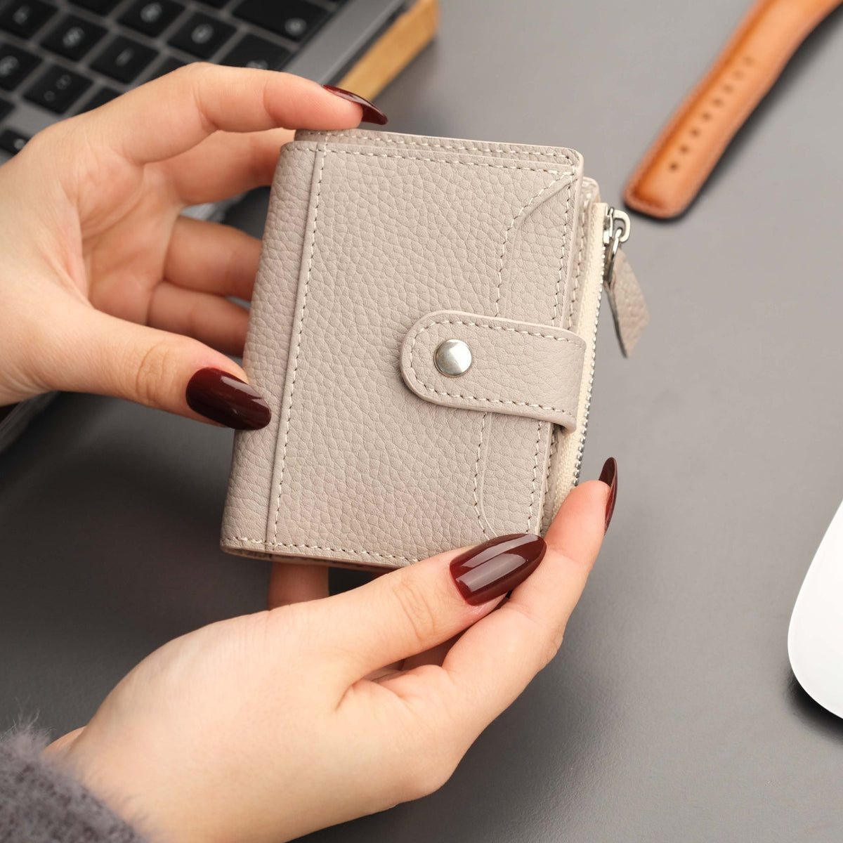 Glenrock Mink Leather Pop-up Cardholder Wallet