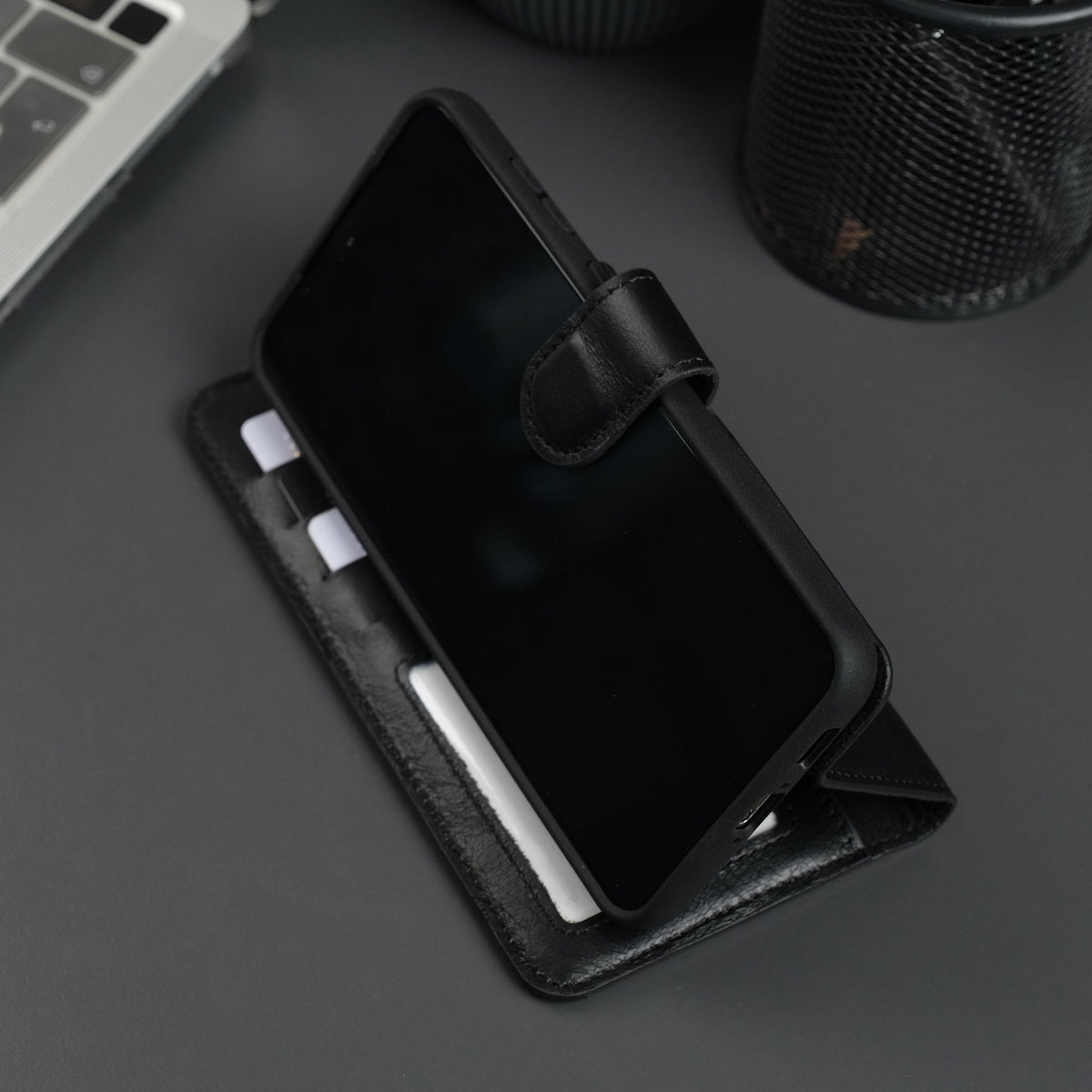 Leather Samsung Galaxy S25 Wallet Case | Buffalo