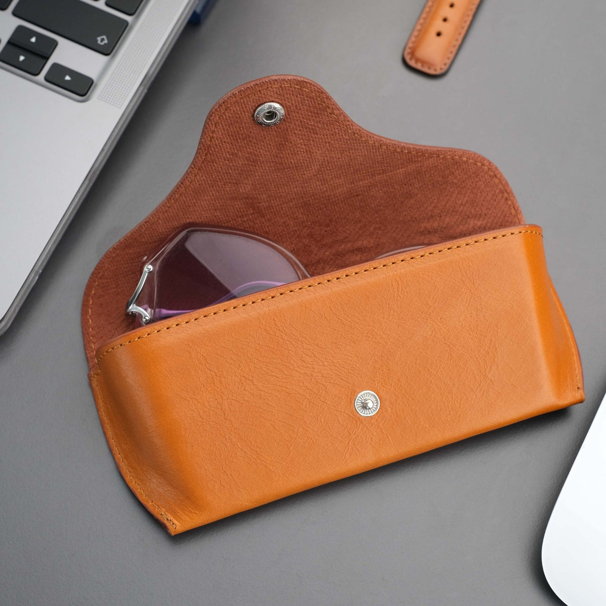 Rochester Full-Grain Leather Eyeglass Case