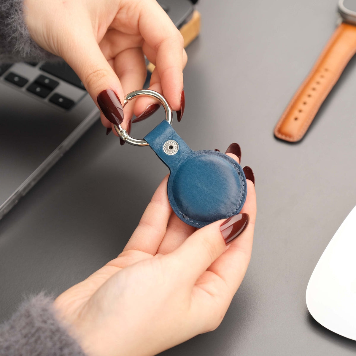 Saratoga Leather AirTag Holder