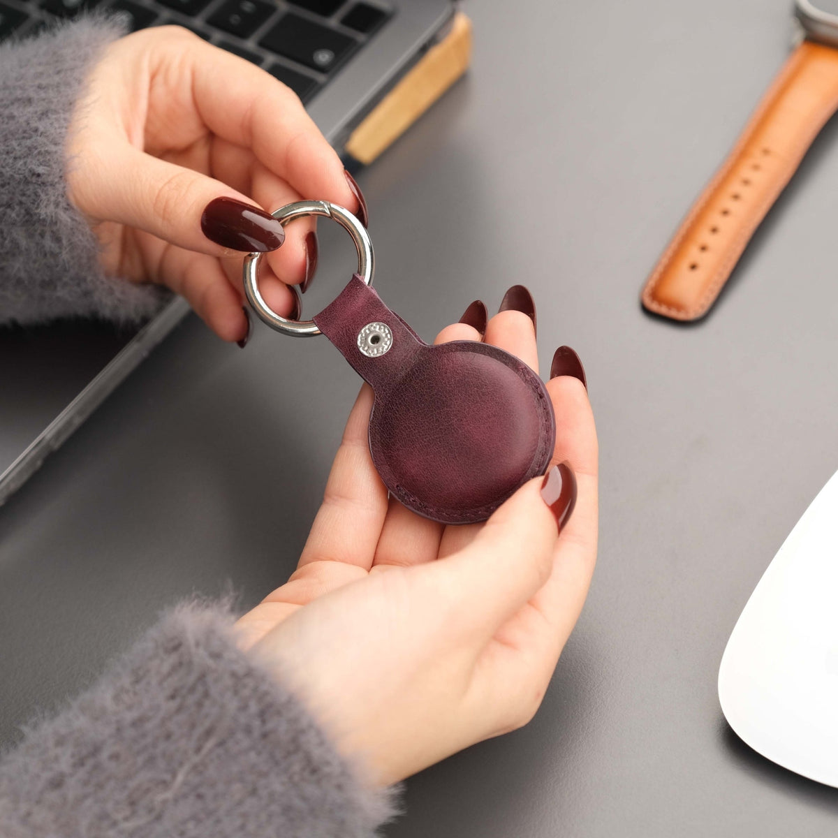Saratoga Leather AirTag Holder