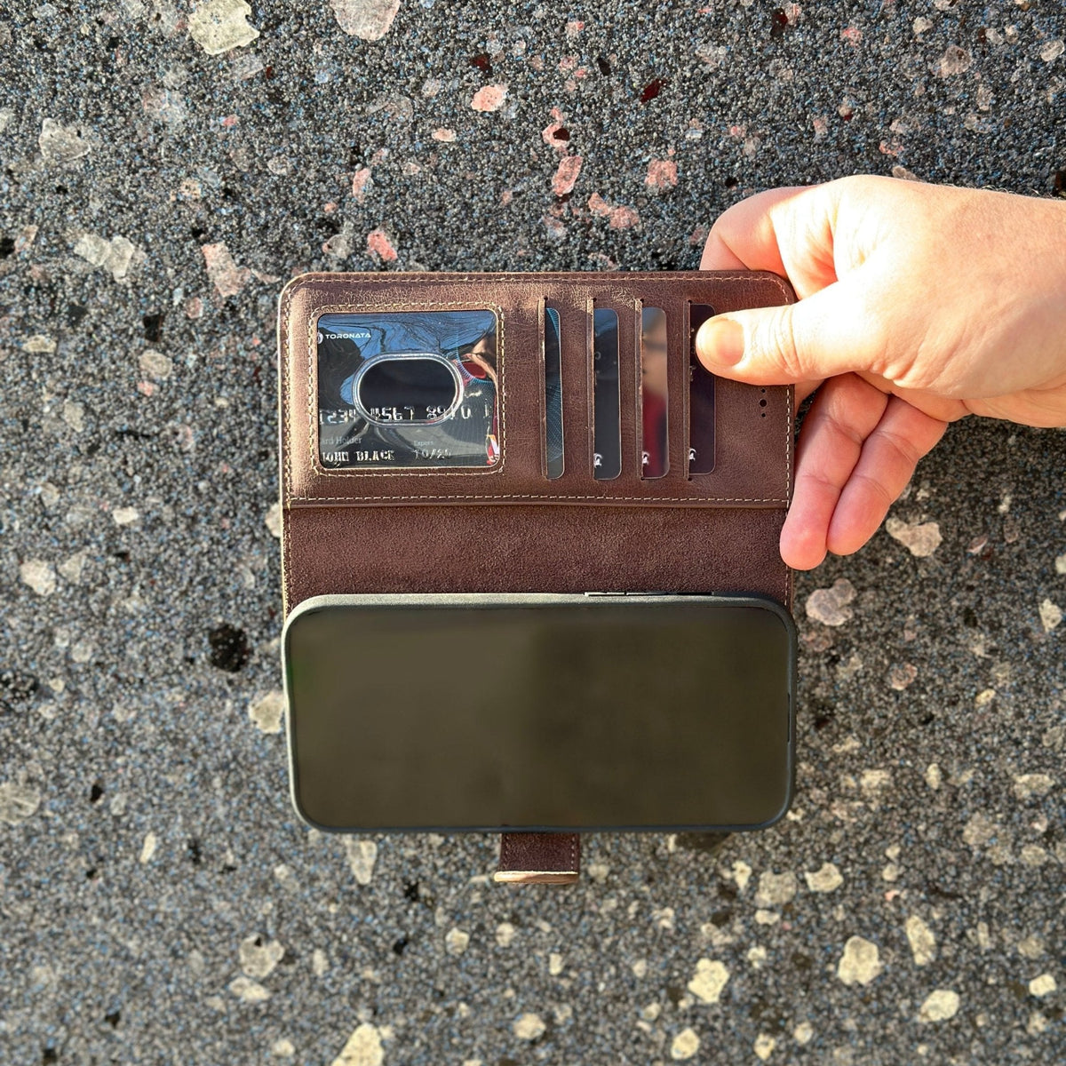 Vegas Premium Leather iPhone 15 Wallet Case with MagSafe | Detachable RFID Blocking Luxury Wallet