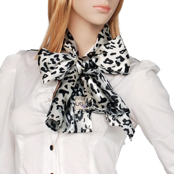 Blando Simple Leopard Print Stylish Completely Natural Silk Scarf/Wrap/Shawl(Small)