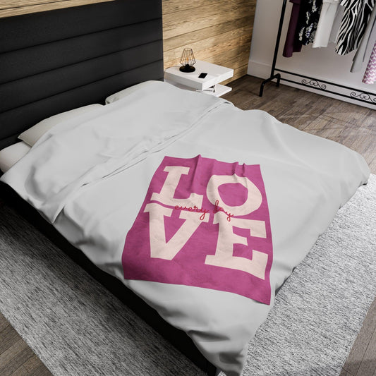 LOVE every day Velveteen Plush Blanket