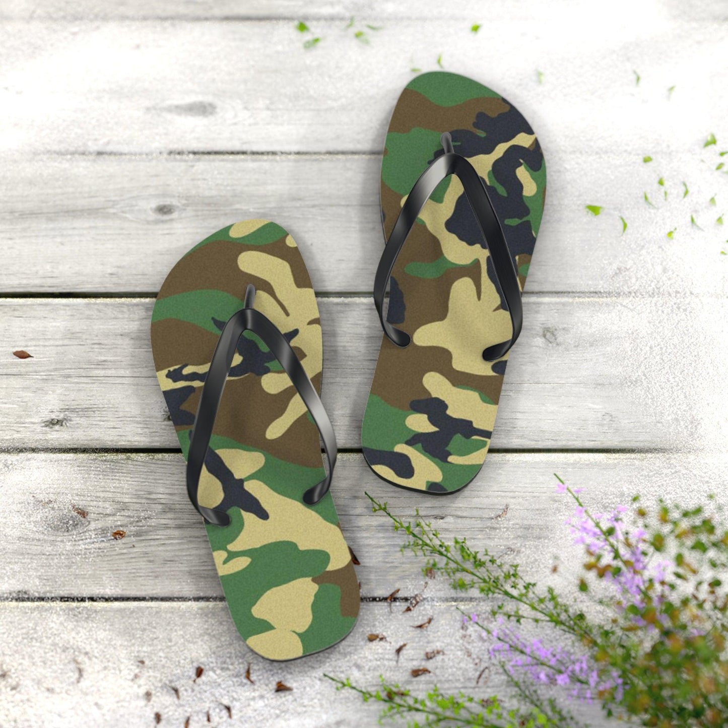 Men's Green Camouflage Flip Flops