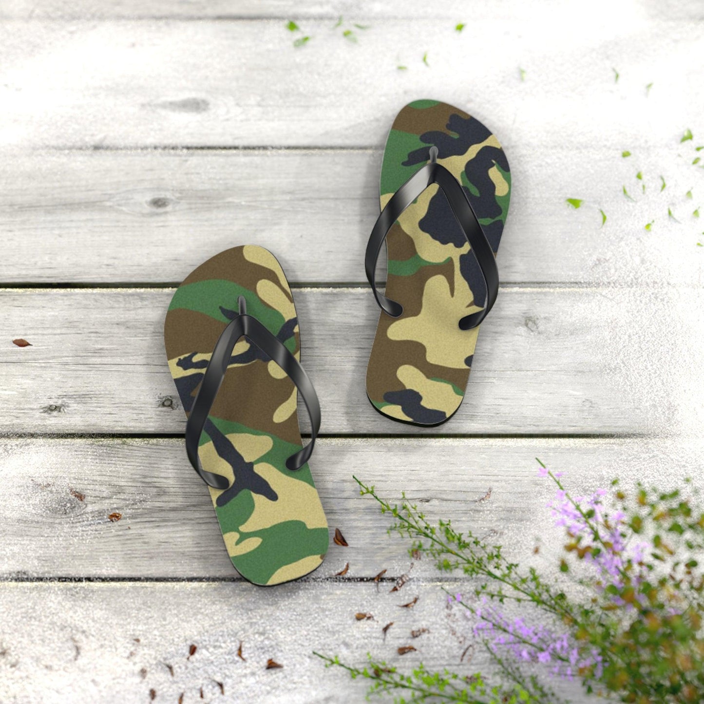 Men's Green Camouflage Flip Flops