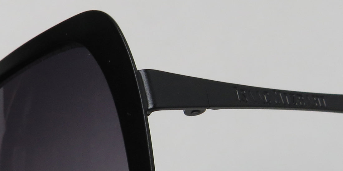 Isaac Mizrahi 30259 Sunglasses