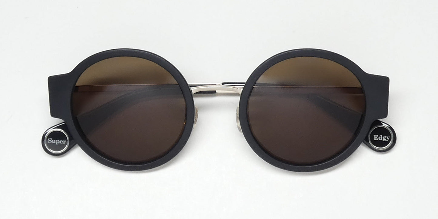 Woow Super Edgy 1 Sunglasses