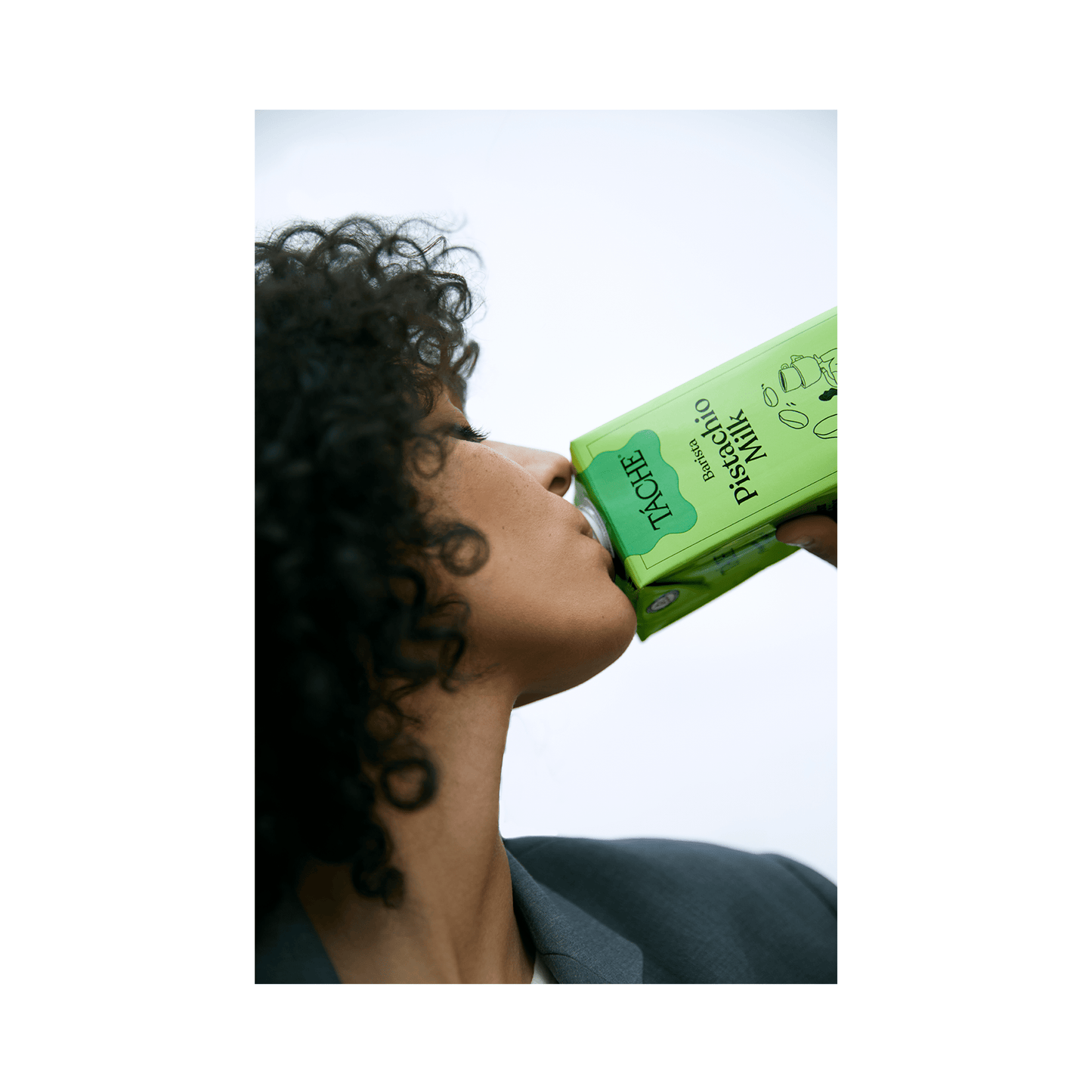 Táche Barista Edition Pistachio Nut Milk - 4 cases of 6, 32oz cartons (24 total)