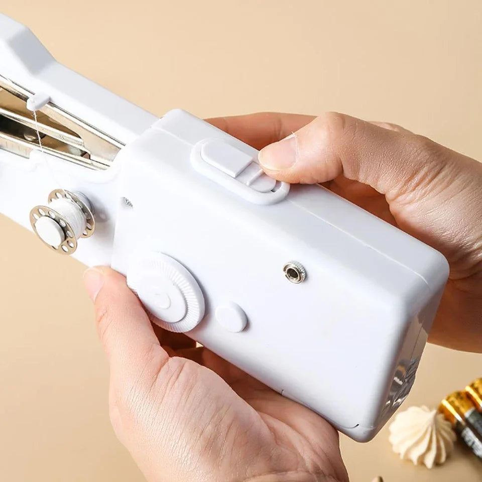 Lizard Vigilante Handheld Mini Sewing Machine – Portable Manual Stitcher for Quick Repairs, Travel & DIY Needlework
