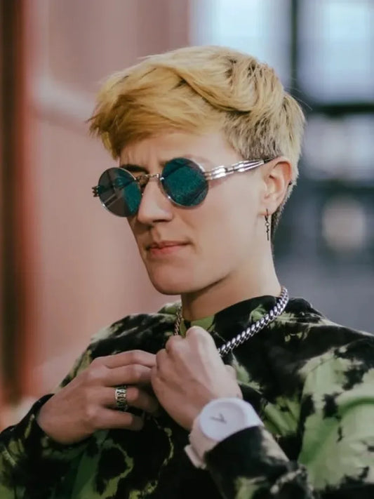 Crimson Gearpunk Shades – Gothic Red Round UV400 Sunglasses for the Brave