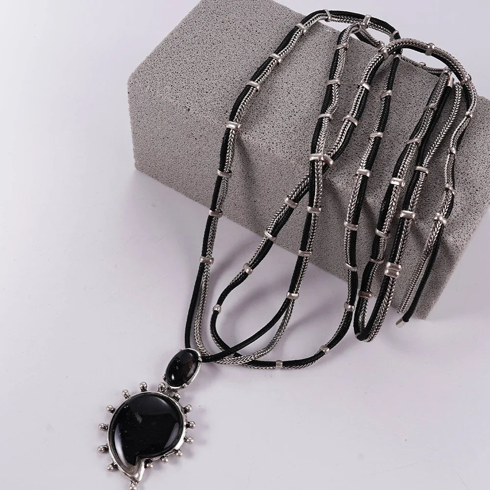 2025 RIOT LINKS – Double-Layer Punk Pendant Necklace for Rule Breakers & Heart Takers