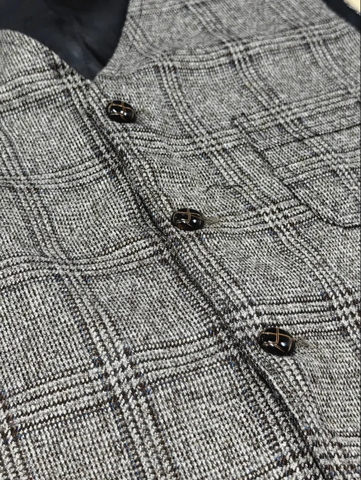 Men’s Vintage Tweed Plaid Vest – Classic Slim Fit Waistcoat for Weddings & Business