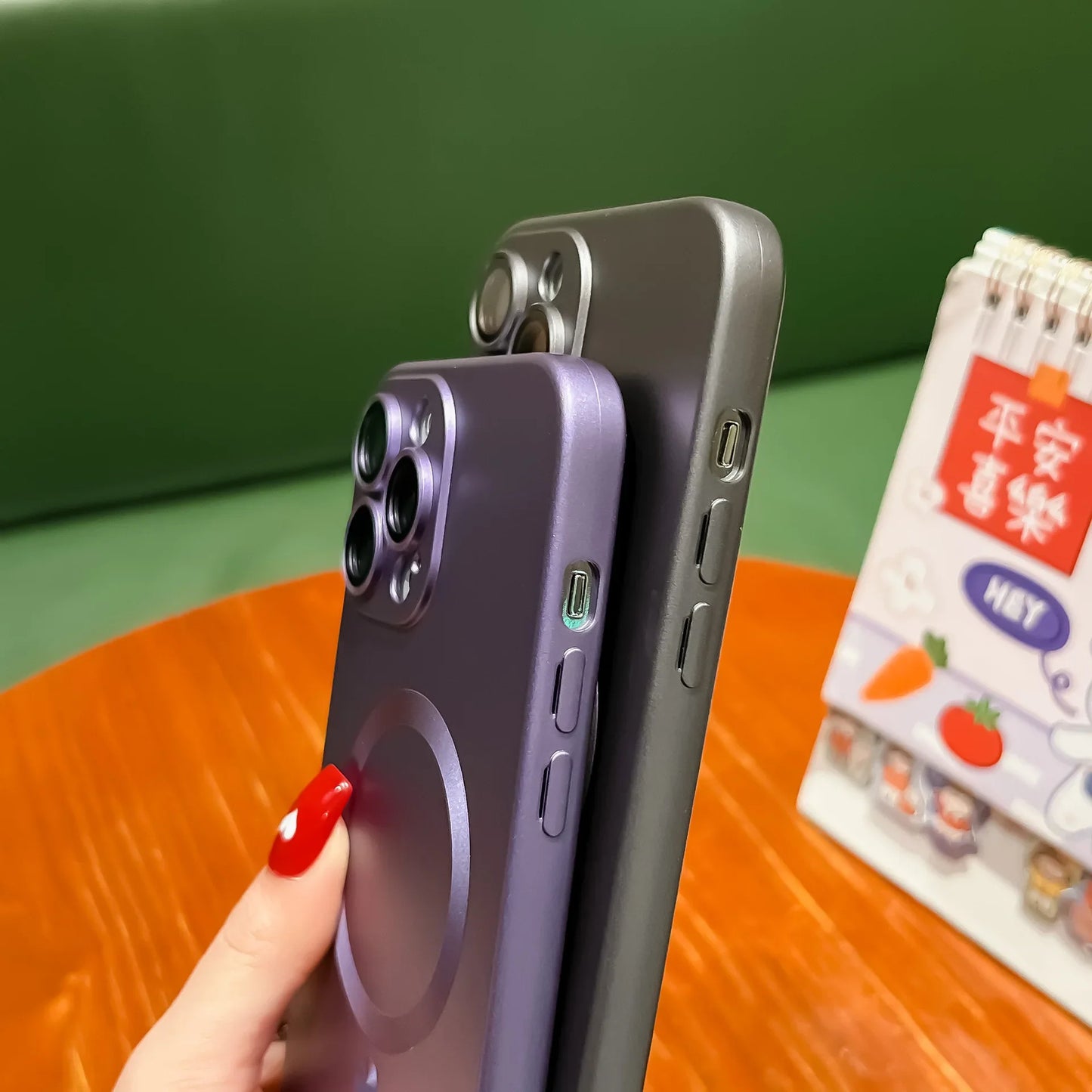 MagSafe Matte Magnetic Shockproof iPhone Case – Wireless Charging Ready ⚡📱