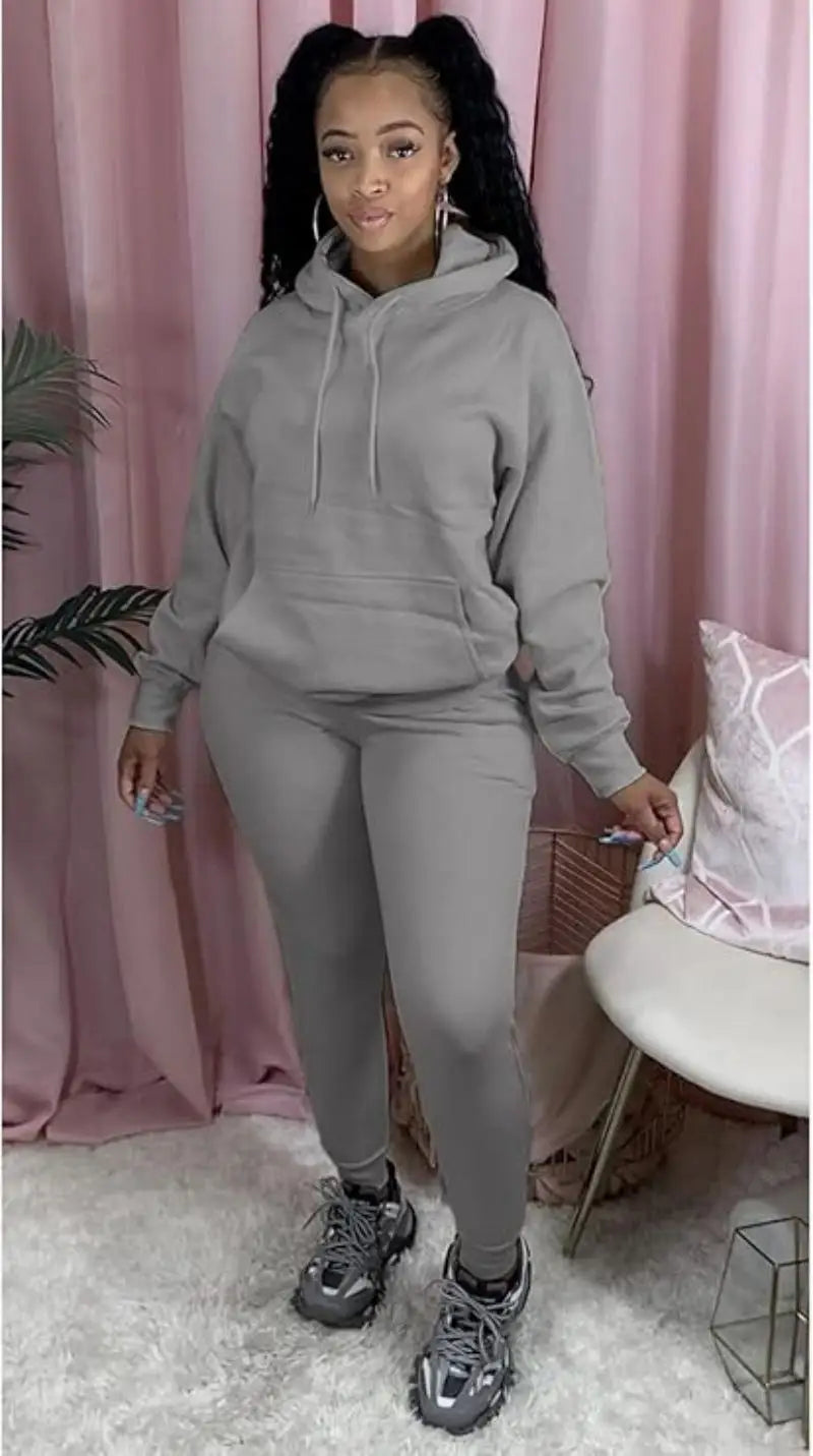 Women's Two-Piece Sweatsuit Set – Long Sleeve Hoodie Top and Jogger Pants Casual Tracksuit for Autumn & Winter