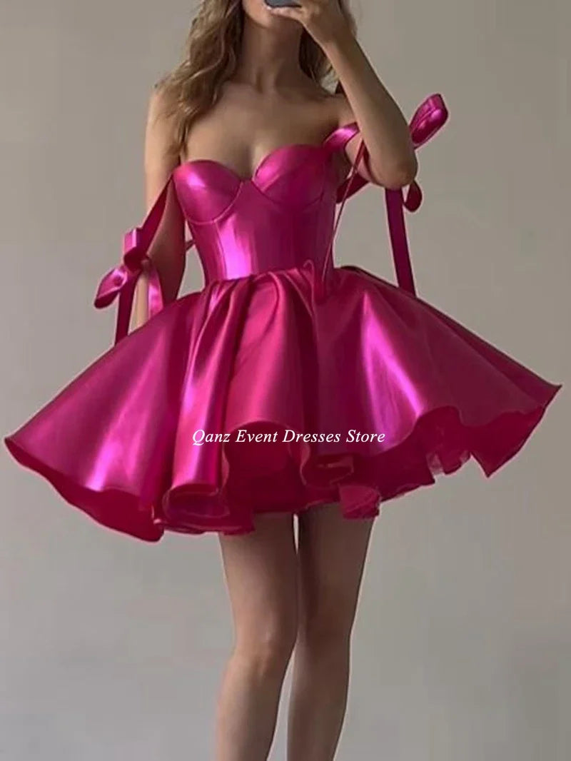 Qanz Short Evening Prom Dress – Sweetheart Neckline, Detachable Straps, Bow Detail, Satin Mini Club Party Gown