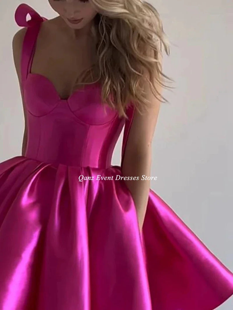 Qanz Short Evening Prom Dress – Sweetheart Neckline, Detachable Straps, Bow Detail, Satin Mini Club Party Gown
