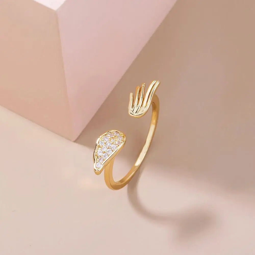 Lumé Curve Adjustable Zircon Ring — Effortless Sparkle for Every Kind of Day