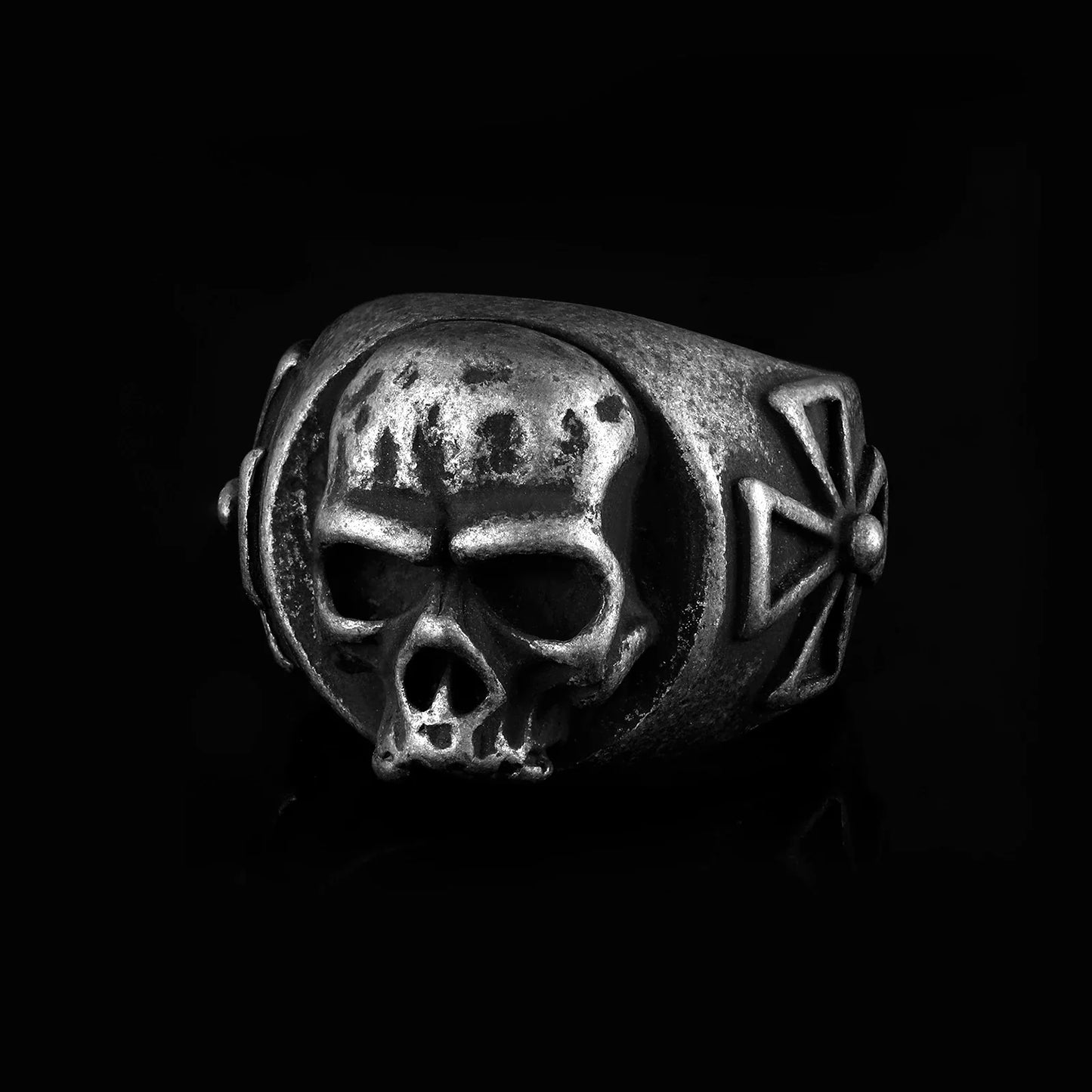 Stainless Steel Evil Skull Biker Ring – 316L Men’s Industrial-Grade Punk Rock Power Band (US Sizes, 30.5g Beast Weight)