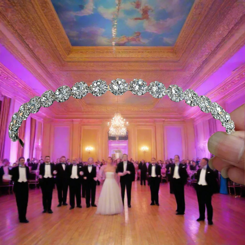 Sparkling Rhinestones Hair bands Fashionable Crown Handmade Head Bands Jewelry Accessories School Halloween Gifts for Girls