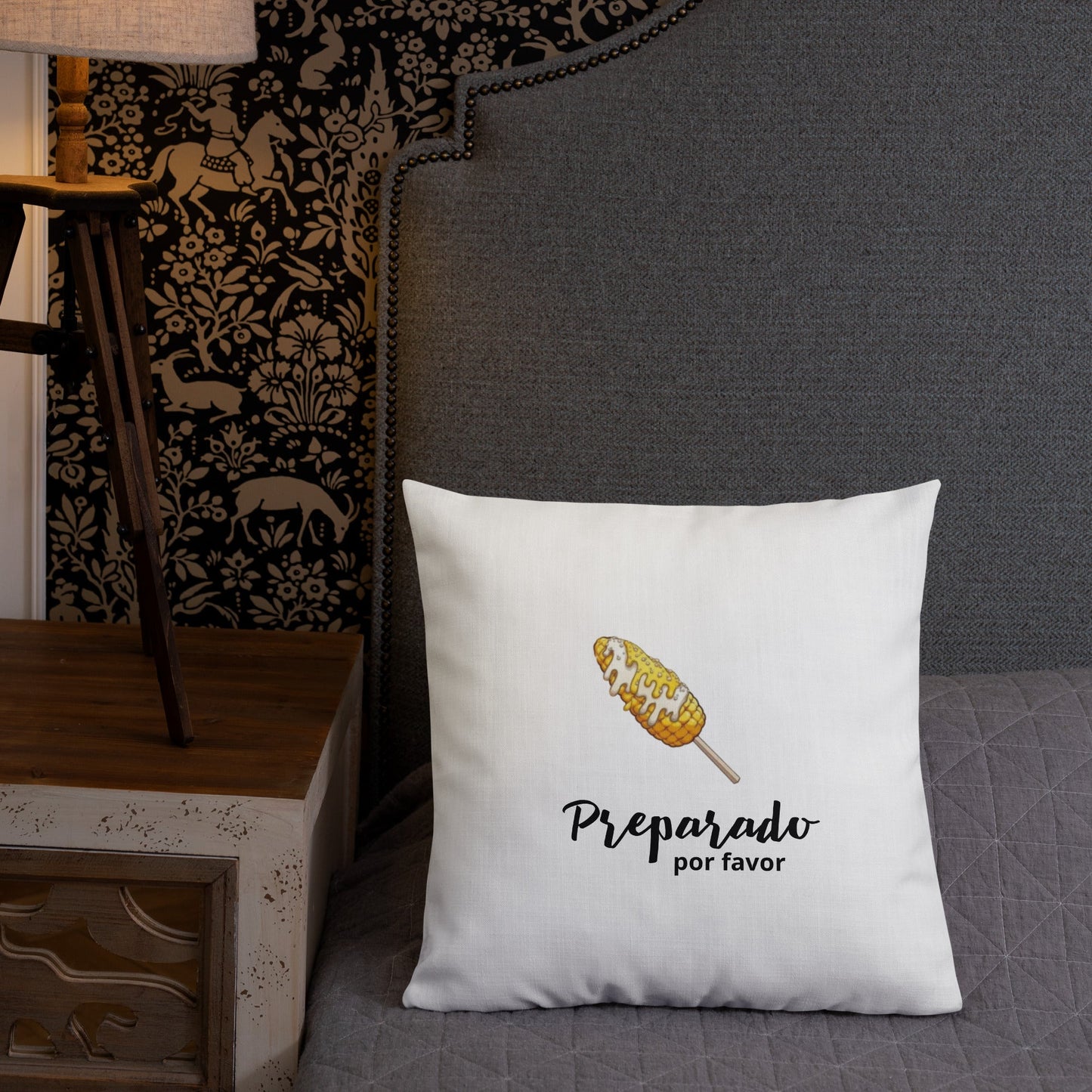 Elote Preparado Premium Pillow
