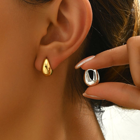 Elegant Gold and Silver Stud Earrings Set -  Classic and Versatile Women's Jewelry