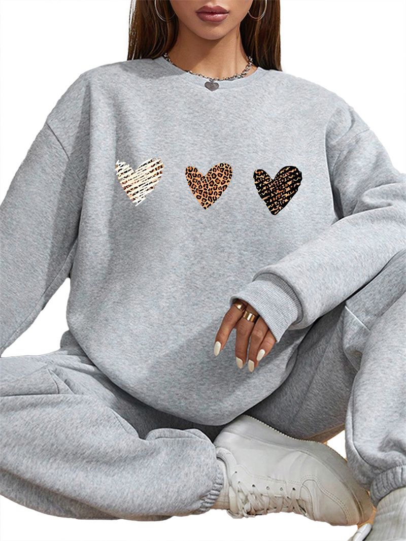 Women Basic Casual Pullover Spring Autumn Long Sleeve Three Hearts Printed Round Neck