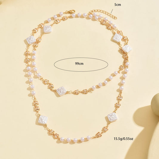 Elegant Double Layer Pearl and Square Bead Necklace -  Stylish and Feminine Jewelry for Young Women