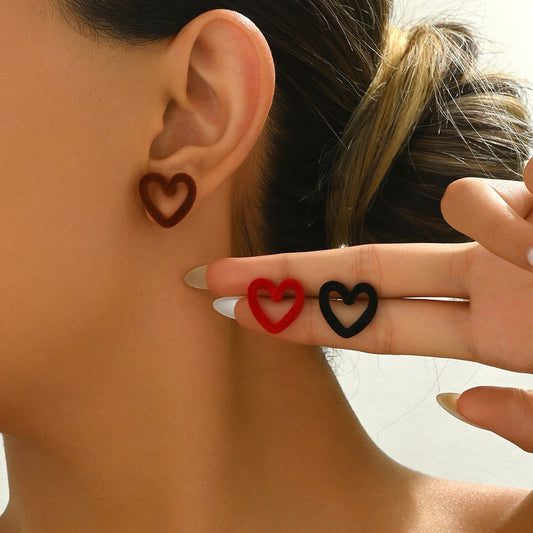 Charming Heart-Shaped Fuzzy Stud Earrings -  Perfect for Everyday Wear
