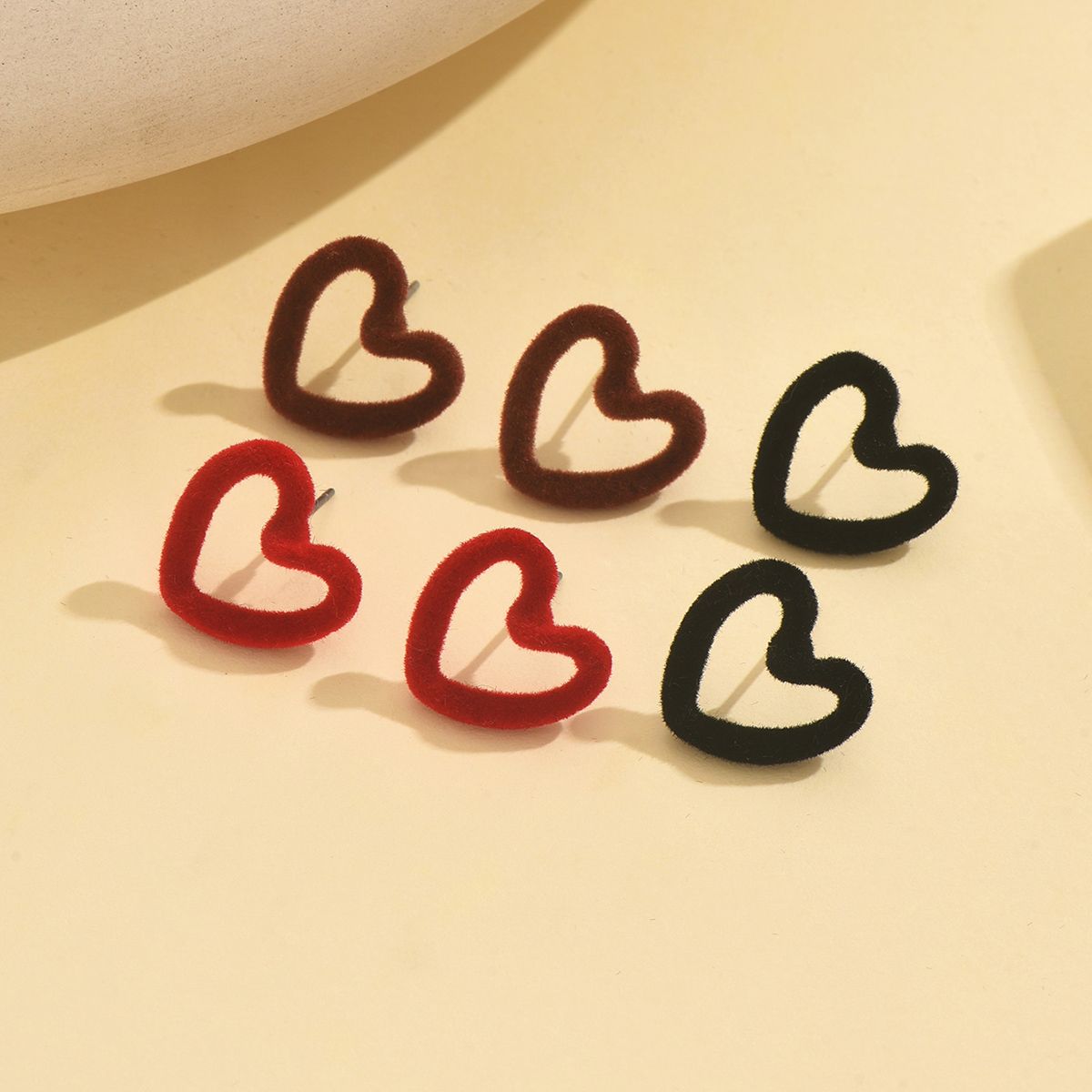 Charming Heart-Shaped Fuzzy Stud Earrings -  Perfect for Everyday Wear