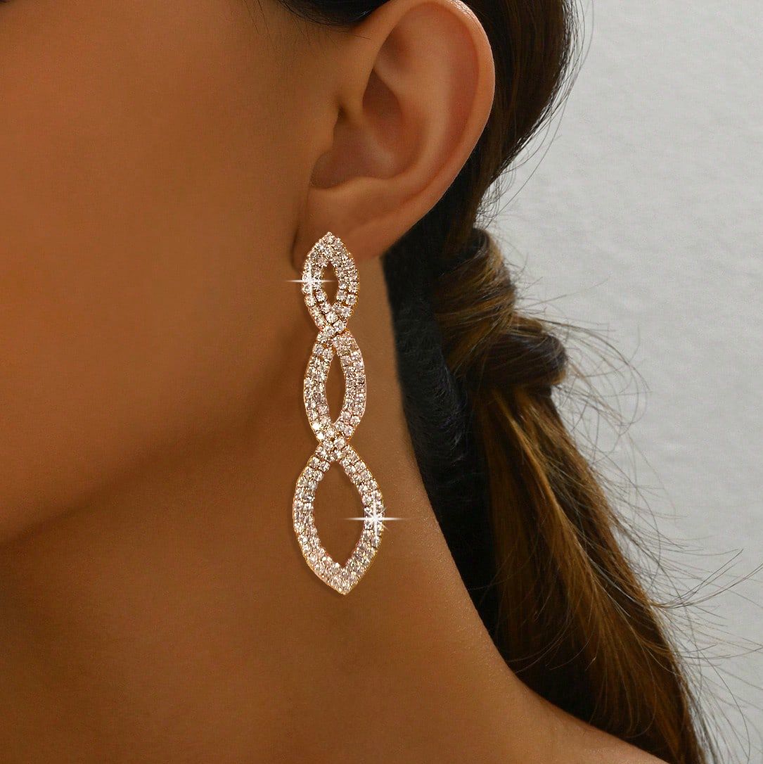 "Elevate Your Style: Stunning  Crystal Encrusted Drop Earrings"