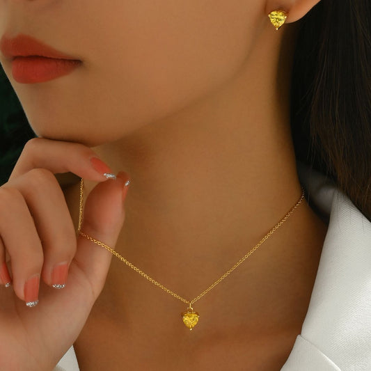 Elegant Heart-Shaped Yellow Crystal Pendant  Necklace and Stud Earrings Set