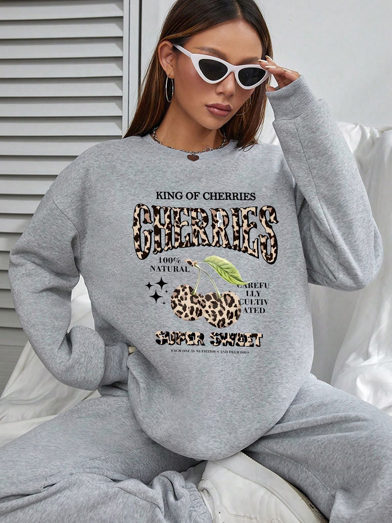 Women Basic Casual Pullover Spring Autumn Long Sleeve Leopard Cherry Printed Round Neck