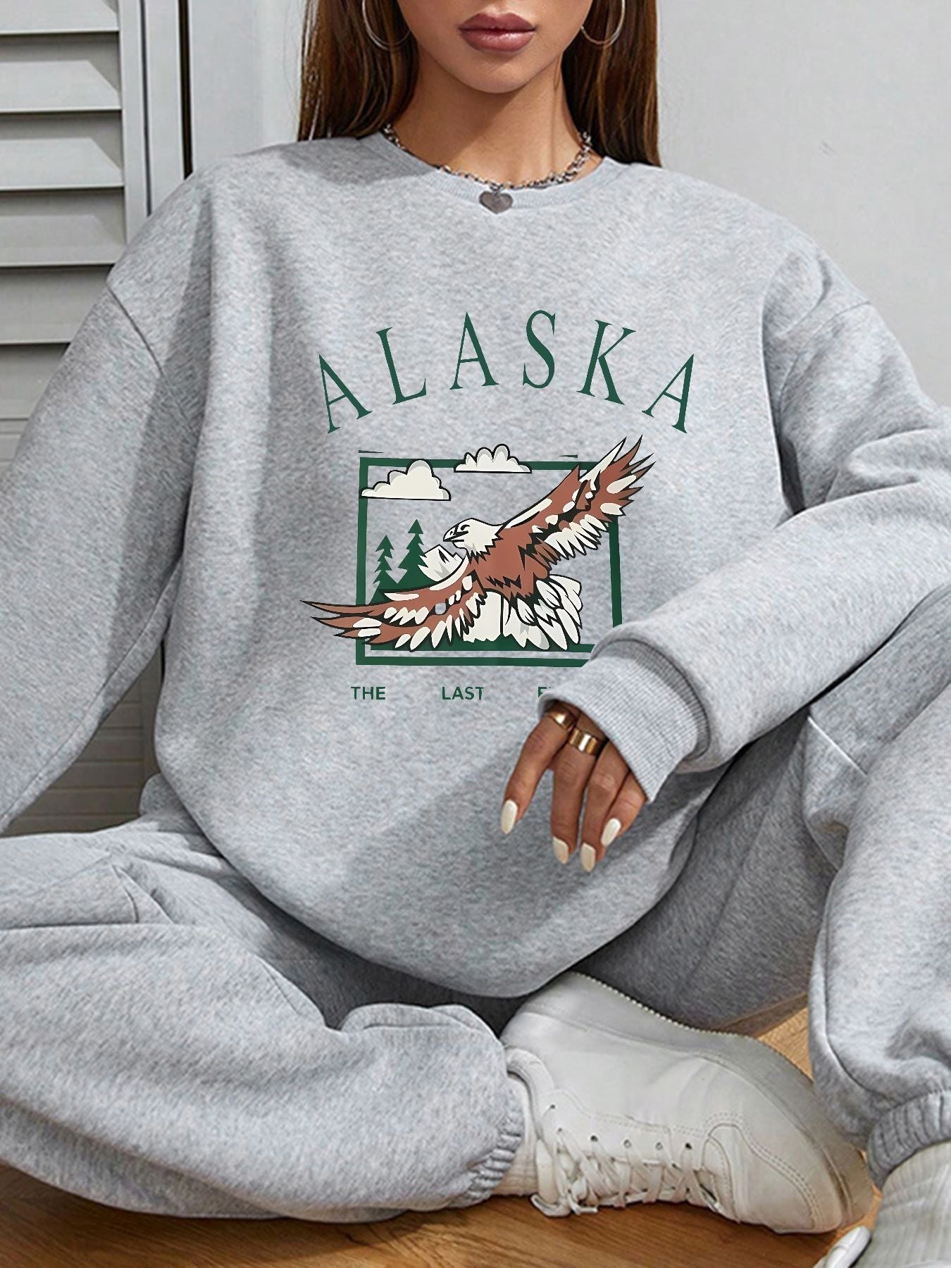 Women Basic Casual Pullover Spring Autumn Long Sleeve Alaskan Eagle Round Neck