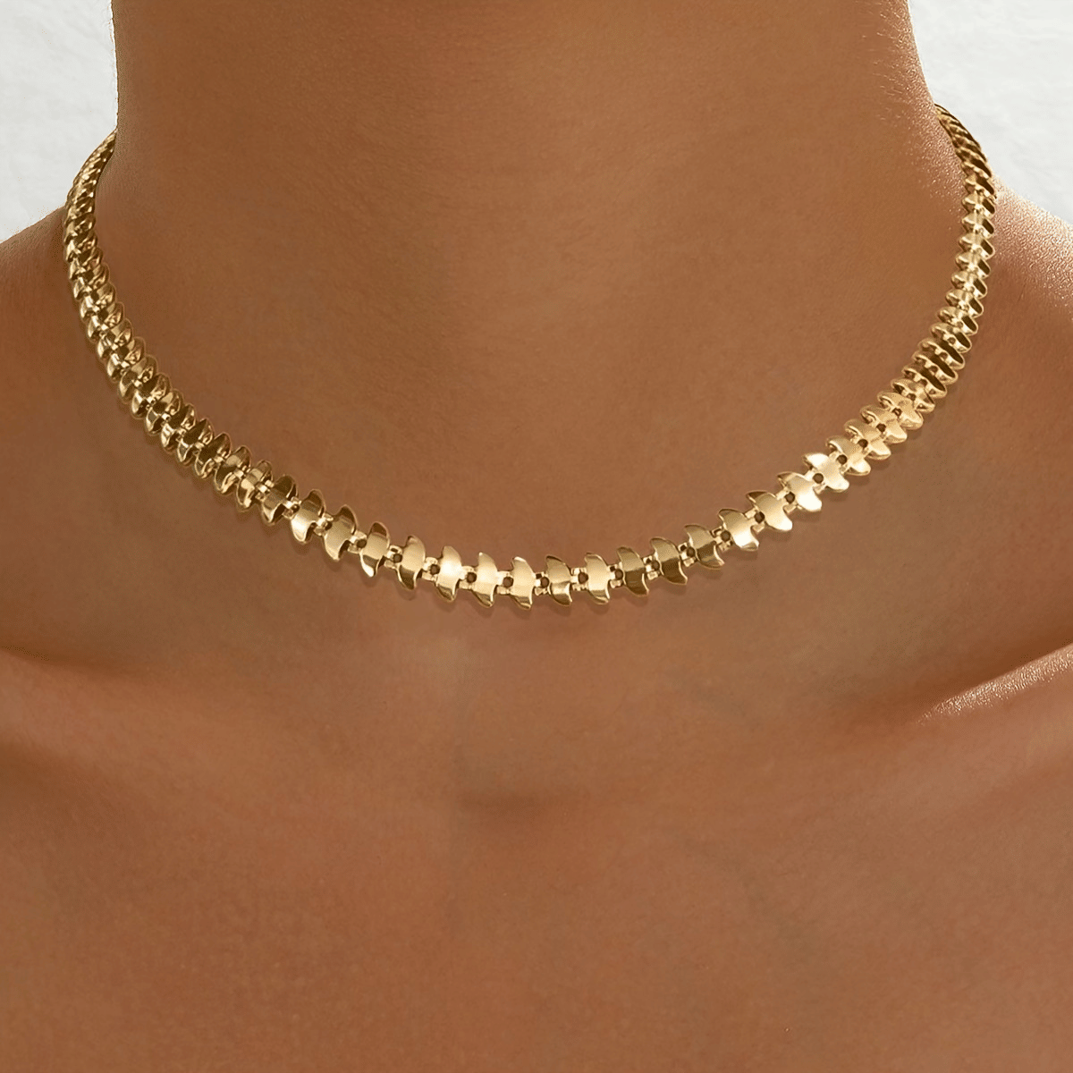 "Gold Laurel Leaf Leaves Lightweight  Chain Link Statement Necklace 18-20 Long For Women"