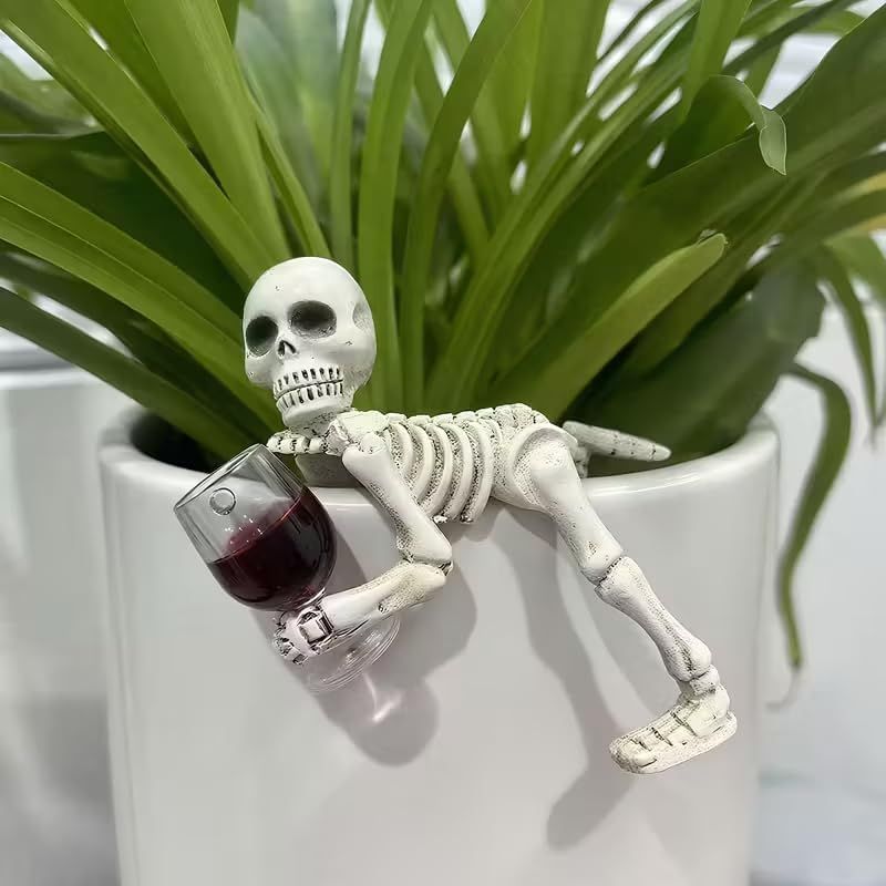 570786851