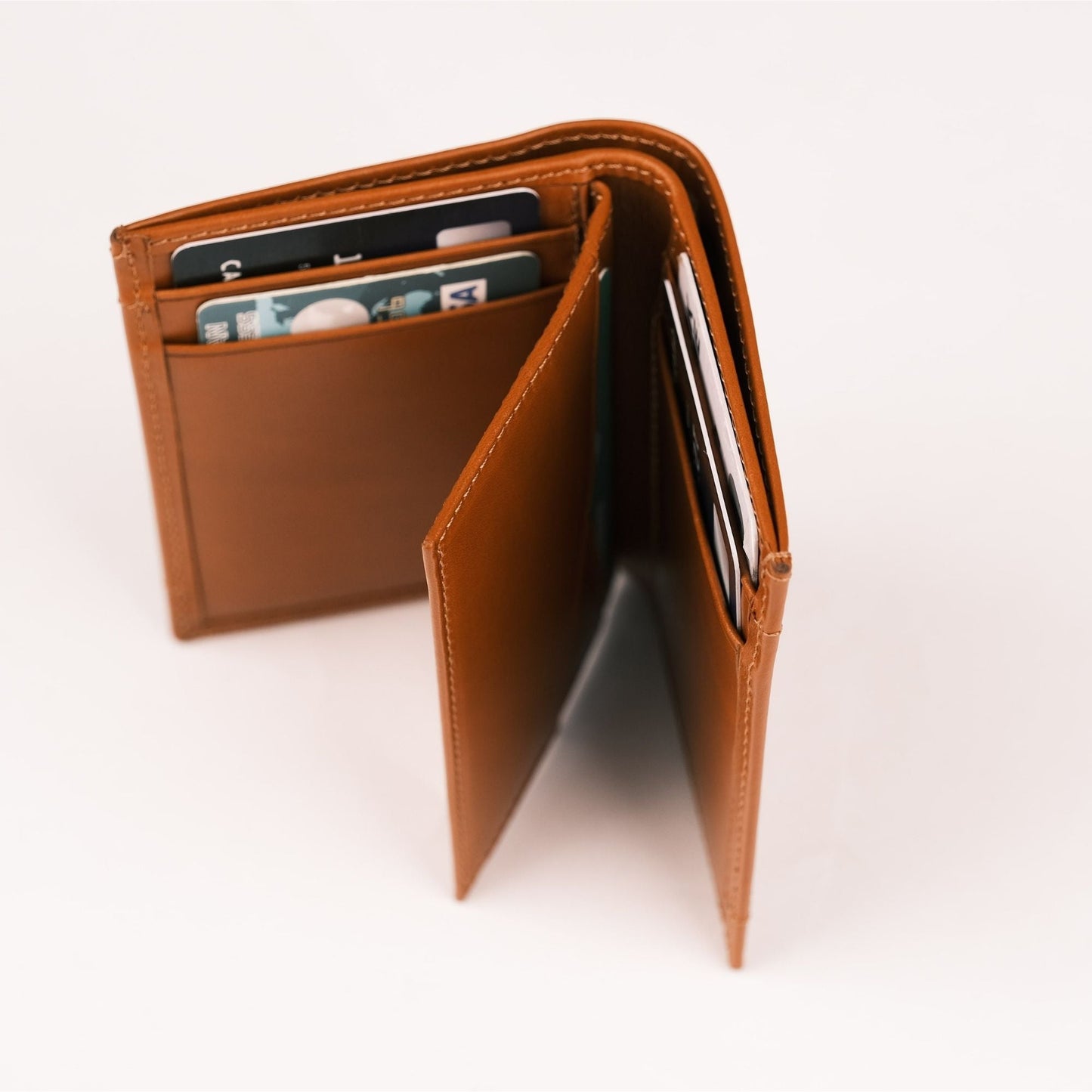 Glendo Apple AirTag Slot Leather Wallet, Handcrafted, Unisex