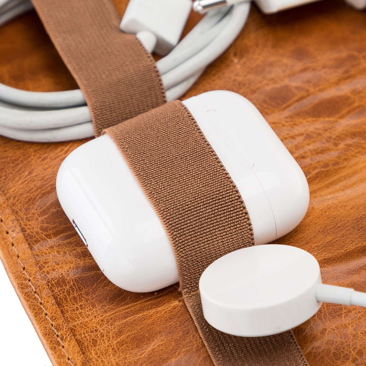 Salida Travel Pouch and Premium Leather Cable Organizer