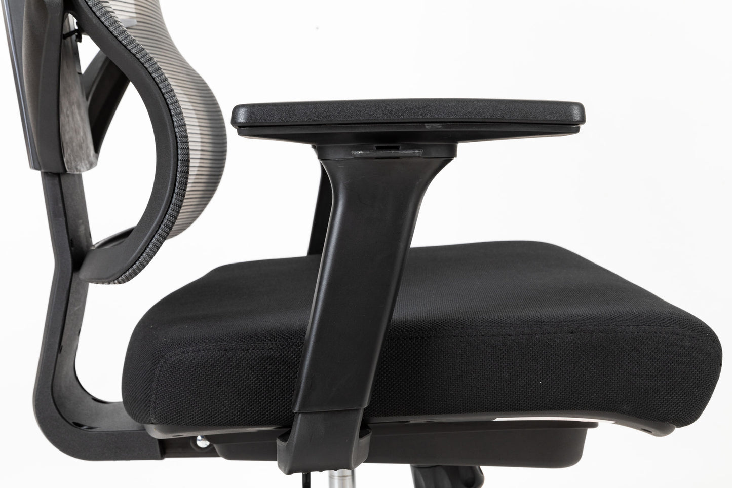 High back excusive office chair with head rest  and 4 level locked; color black; 300lbs